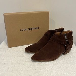 Lucky Brand Burnished Wax Suede Ankle Boots in Soil Brown